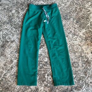 Figs Women’s Hunter Green Scrub pants